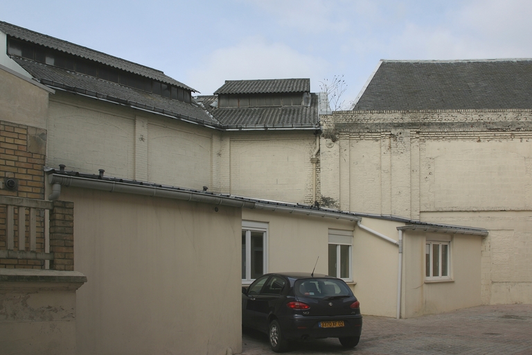 Ancienne fonderie et grillage de tissu Vacarie, fonderie Grare-Carrois, puis Havequez et Cie, puis Mariolle-Pinguet, magasin coopérative La Fraternelle de Saint-Quentin