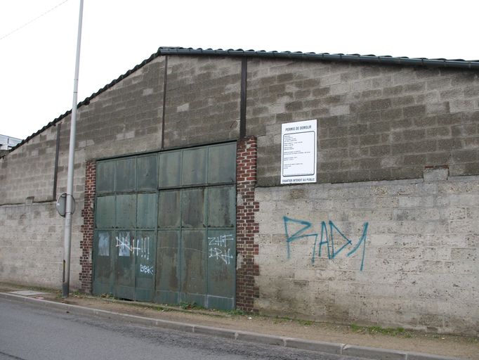 Ancienne usine de fabrication de matériau de construction, puis entrepôt industriel et magasin industriels Boufflette (détruit)