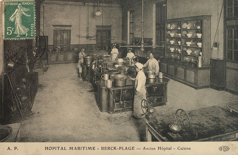 hôpital marin dit hôpital Napoléon, puis grand hôpital maritime