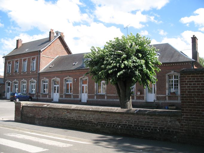 Ancienne école primaire de filles de Saint-Léger-lès-Domart