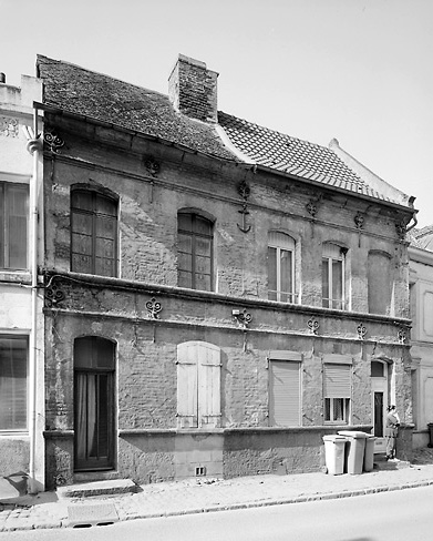 Les maisons, hôtels et immeubles de Condé-sur-l'Escaut centre