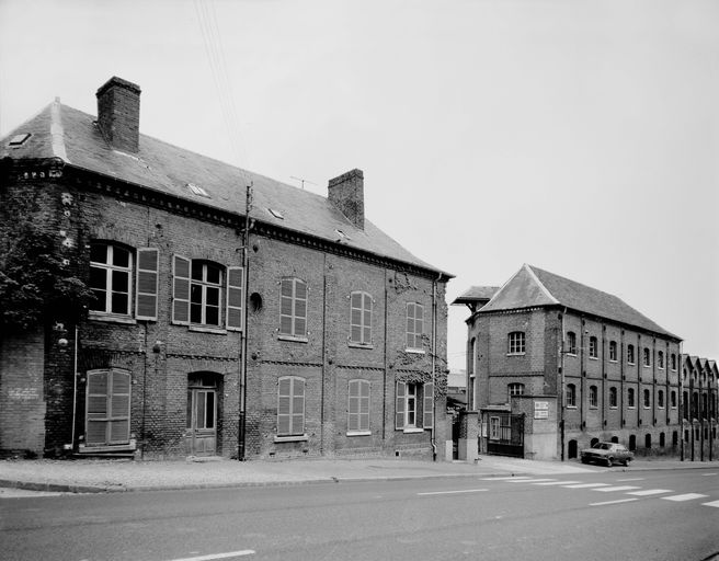 Ancien peignage de laine, puis filature et tissage de jute Saint Frères de Flixecourt