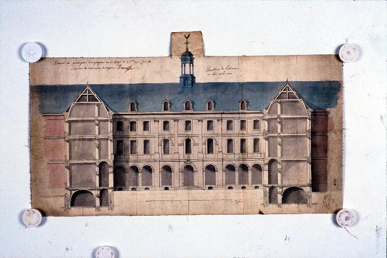 Ancien hôpital général de Lille, puis hospice dit hospice général (actuellement école de commerce)