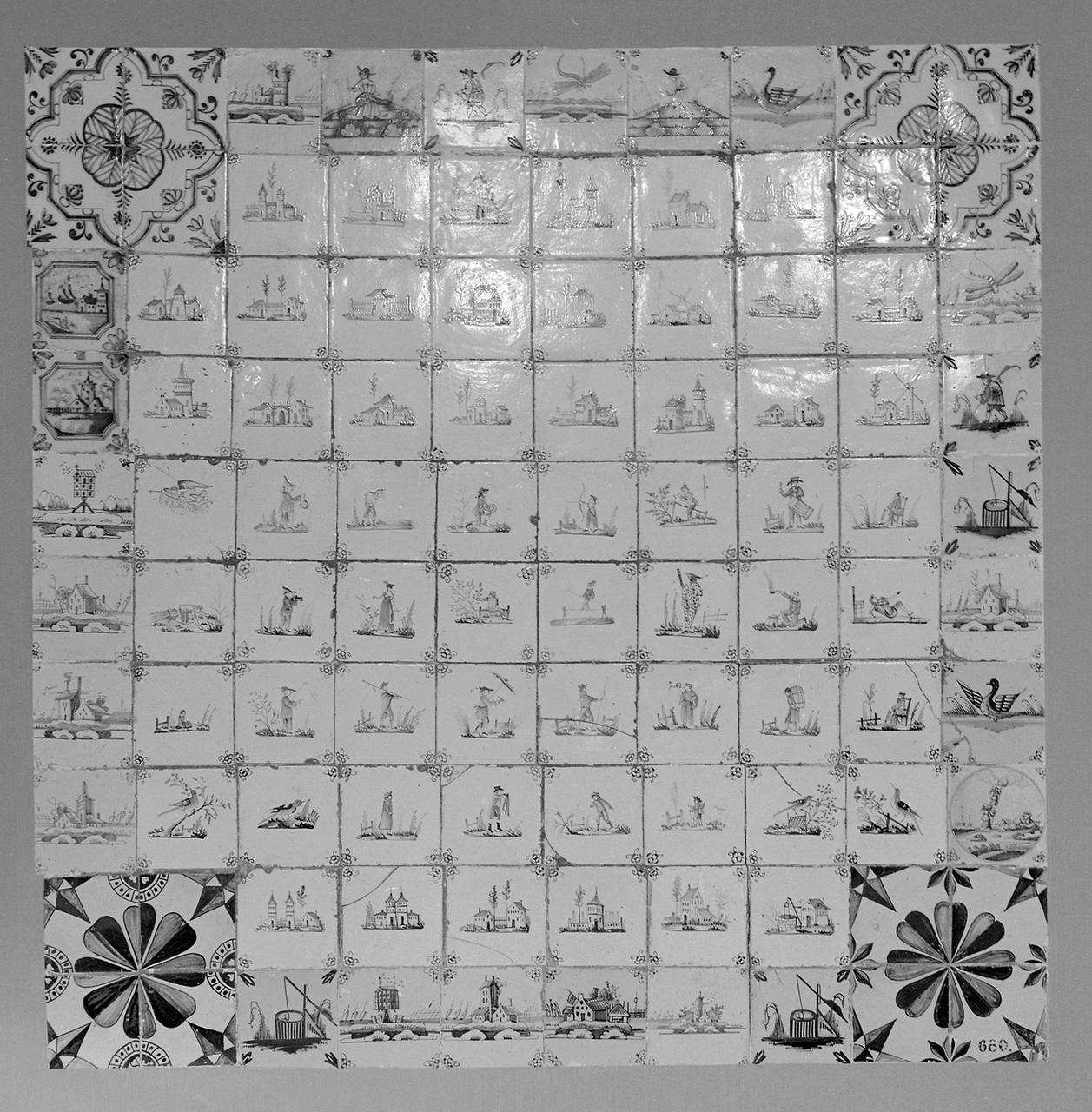 Deux carrelages muraux