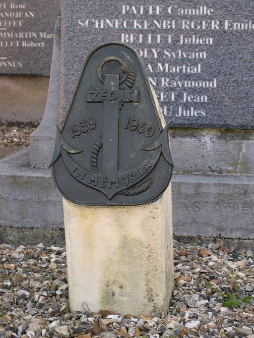 Cimetière de Vers-sur-Selles