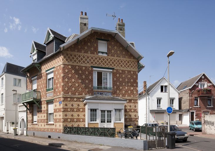 Ancienne maison de pension, dite Le Castanon