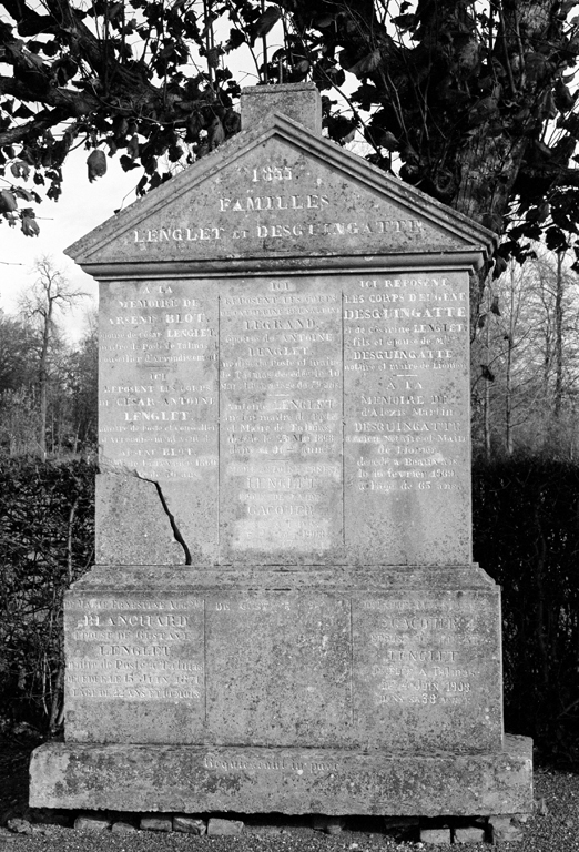 Le cimetière communal de Talmas