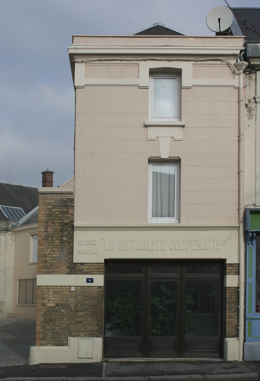 Ancienne fonderie et grillage de tissu Vacarie, fonderie Grare-Carrois, puis Havequez et Cie, puis Mariolle-Pinguet, magasin coopérative La Fraternelle de Saint-Quentin