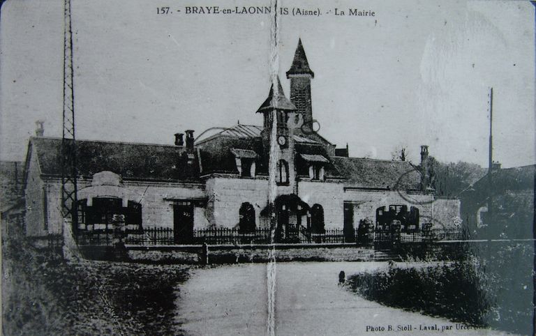 Mairie et école primaire de Braye-en-Laonnois