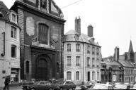 Séminaire et chapelle Saint-François-de-Sales, puis école centrale du Pas-de-Calais, puis bibliothèque communale, puis musée communal, actuellement université