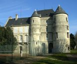 Château de Montataire