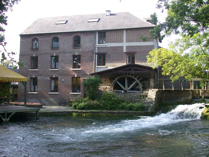 Ancien moulin à farine, dit Moulin Blanc, devenu hôtel de tourisme, dit Le Moulin des Forges