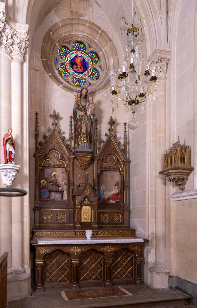 Le mobilier de l'église Saint-Léger de Croissy-sur-Celle