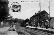 Arrivée d'un train dans la précédente gare, avant 1914 (coll. part.). 
