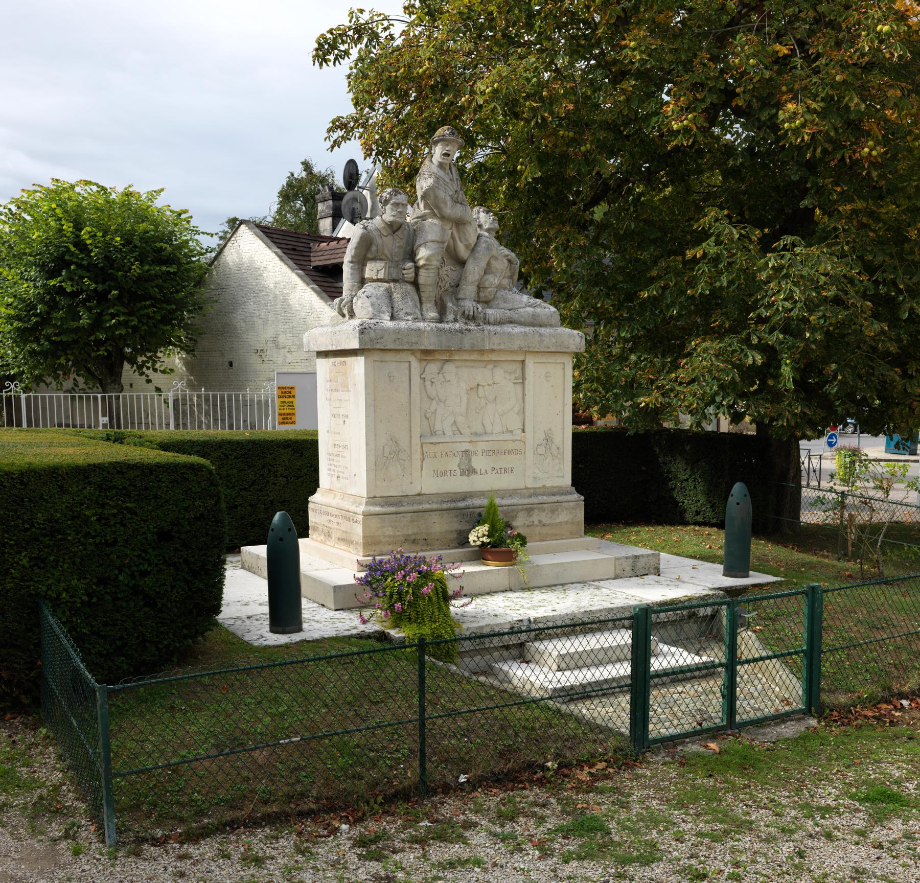 Monument aux morts