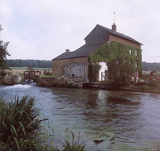 Ancien moulin à farine, puis minoterie de Monceaux