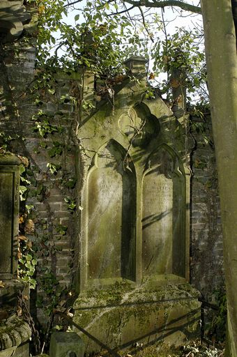 Tombeau (stèle funéraire) de la famille Boucher-Matifas