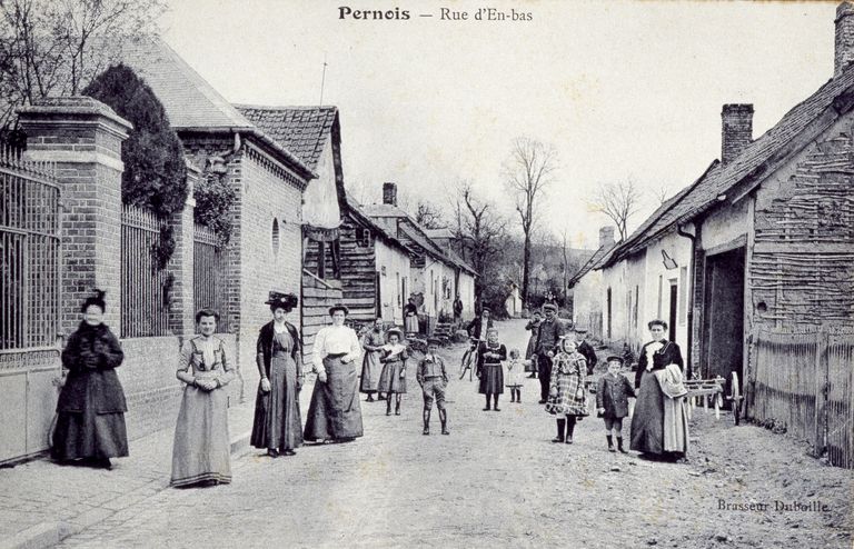 Le village de Pernois