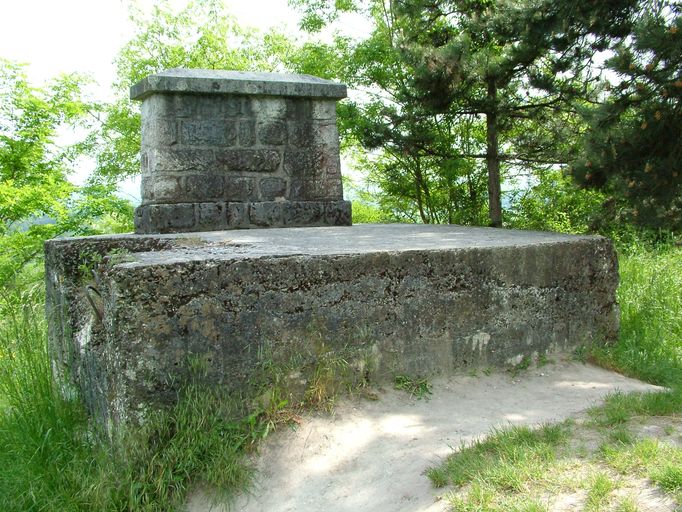 Monument aux morts du 18e Régiment d'Infanterie à Craonne