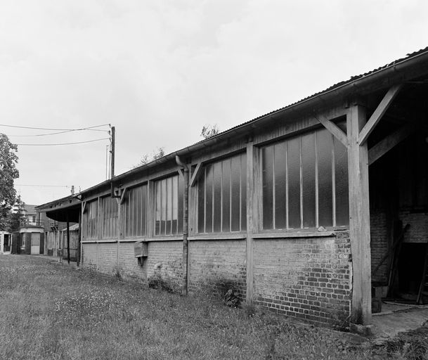 Ancienne scierie puis usine de boissellerie (usine de jouets en bois) Monart-Joujoulac (détruite)