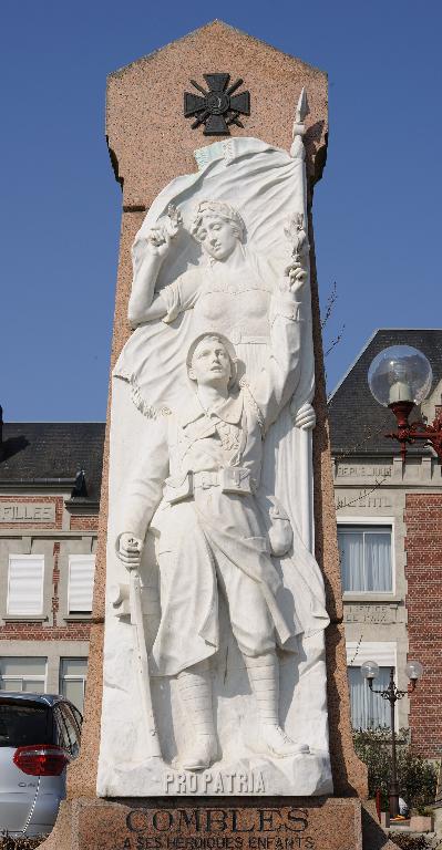 Monument aux morts de Combles