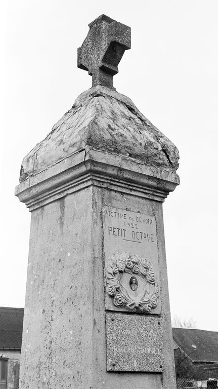 Monument aux morts de Bayencourt