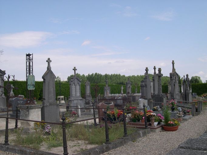 Cimetière communal de Saleux