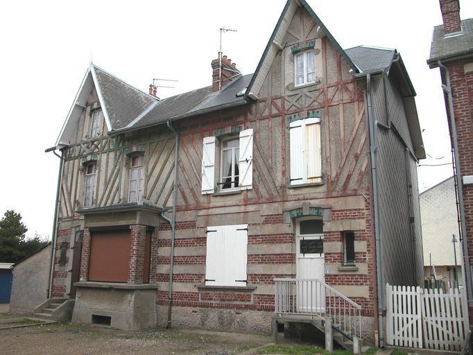 Maison à deux logements accolés, anciennement dits Courlis et Phosphorescente