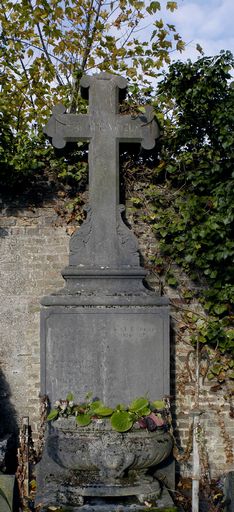 Tombeau (stèle funéraire) Lavoine-Vimeux