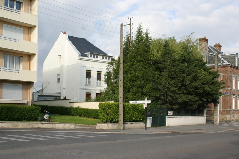 Ancienne huilerie Quennesson et Leblanc, puis brasserie Vatin et Lahaye, dite Brasserie de l'Industrie (vestiges)