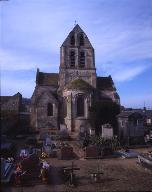 Eglise paroissiale et cimetière Saint-Georges de Glennes