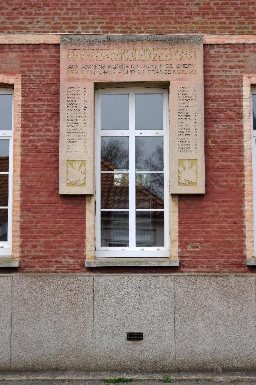 Anciennes écoles primaires de filles et de garçons et ancienne mairie de Chépy