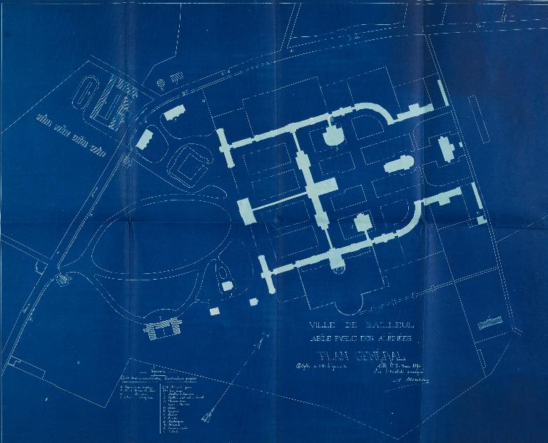 Ancien asile d'aliénés, puis hôpital psychiatrique, puis centre hospitalier spécialisé (CHS), dit établissement public de santé mentale des Flandres