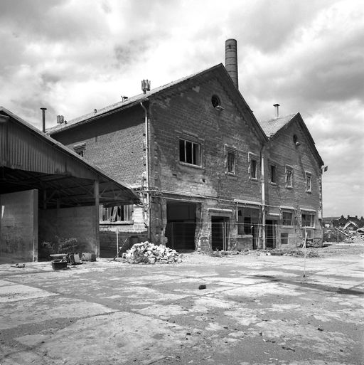 Ancienne malterie Gaytte et Duluard, puis usine métallurgique de la Société des Usines à zinc, puis de la Société anonyme des Mines et Fonderies de la Vieille-Montagne