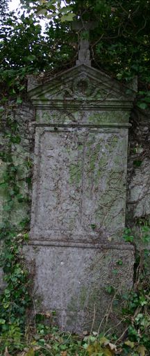 Tombeau (stèle funéraire) de la famille Sené-Loriot-Lemort