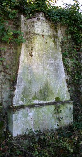 Tombeau (stèle funéraire) de la famille Jérôme