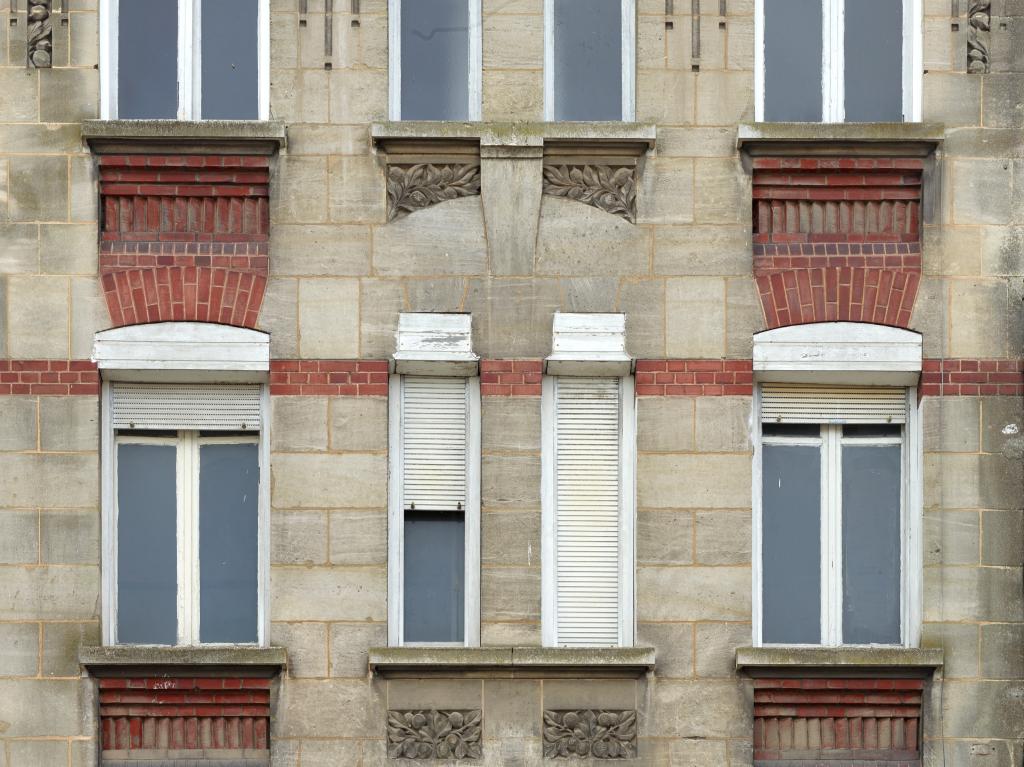 Hôtel Moderne, puis immeuble à logements et commerce