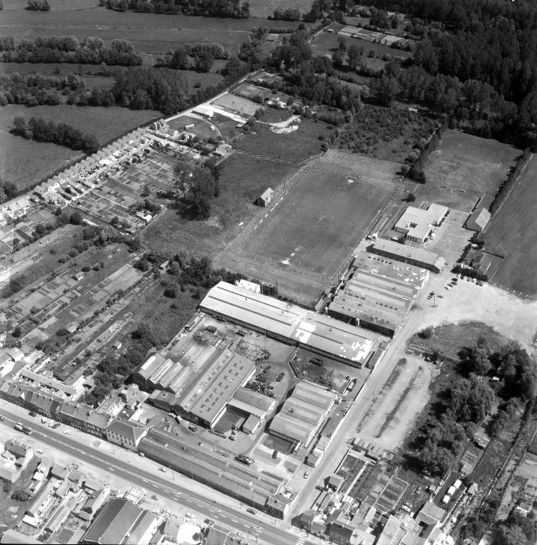 Ancienne filature le Coustellier, devenue corderie Dieudonné Mauclère, puis Saint-Frères, devenue usine de cycles Maurice Maillard (vestiges)