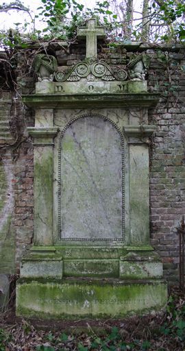 Tombeau (stèle funéraire) de la famille Godard-Brunel et de Godard-Lequien