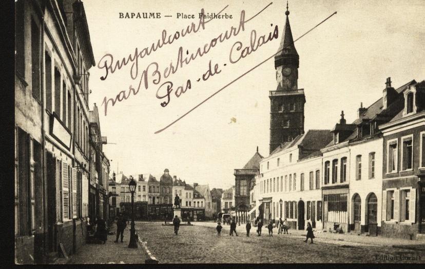 Grand place, dite place du marquiet, puis place Faidherbe