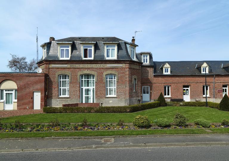 Ancienne école primaire de garçons et de filles de Feuquières-en-Vimeu