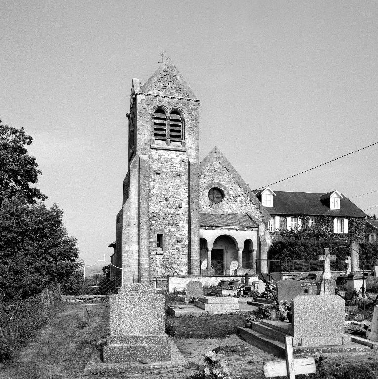 L'église paroissiale Saint-Médard d'Ancienville