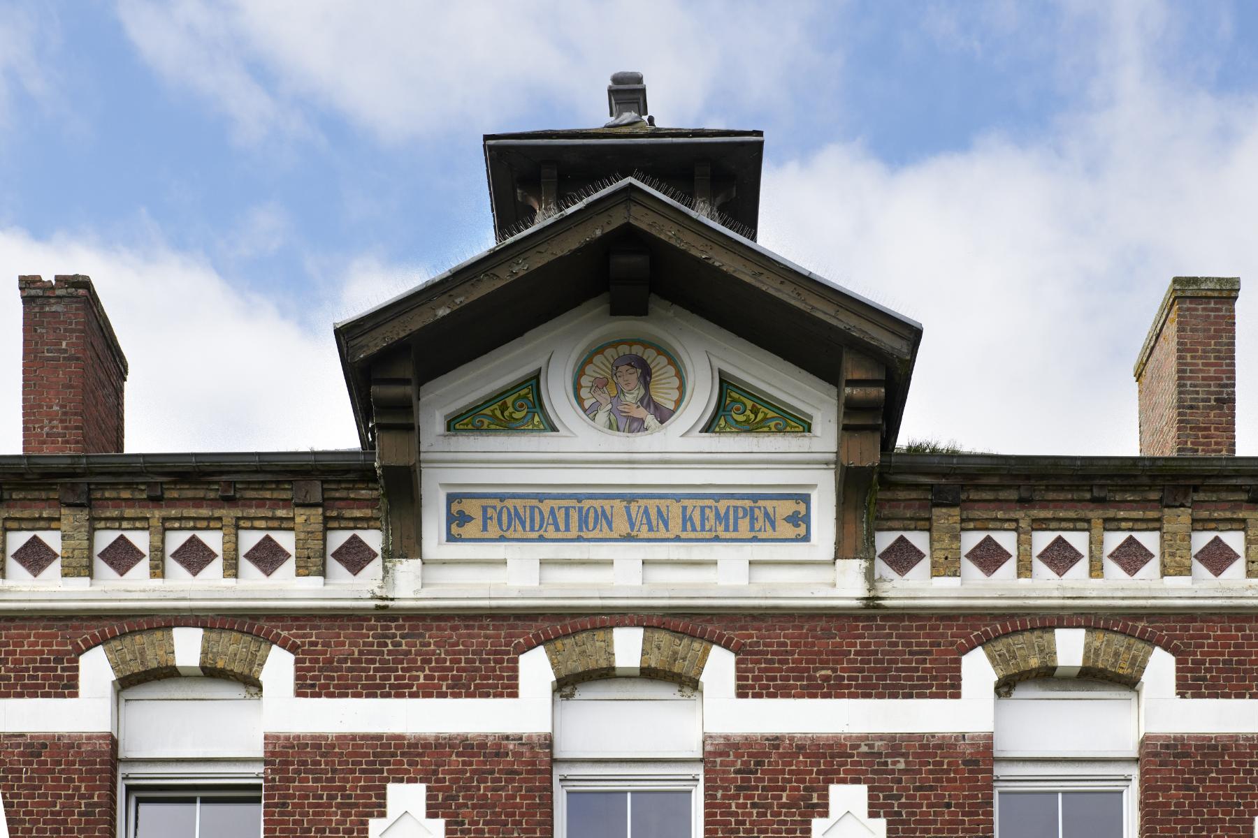 Ancien établissement de bienfaisance dit Fondation Van Kempen, actuellement résidence Van Kempen