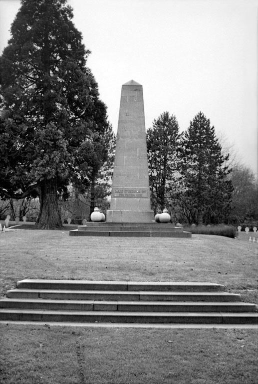 Cimetière militaire franco-anglo-allemand de Flavigny-le-Petit