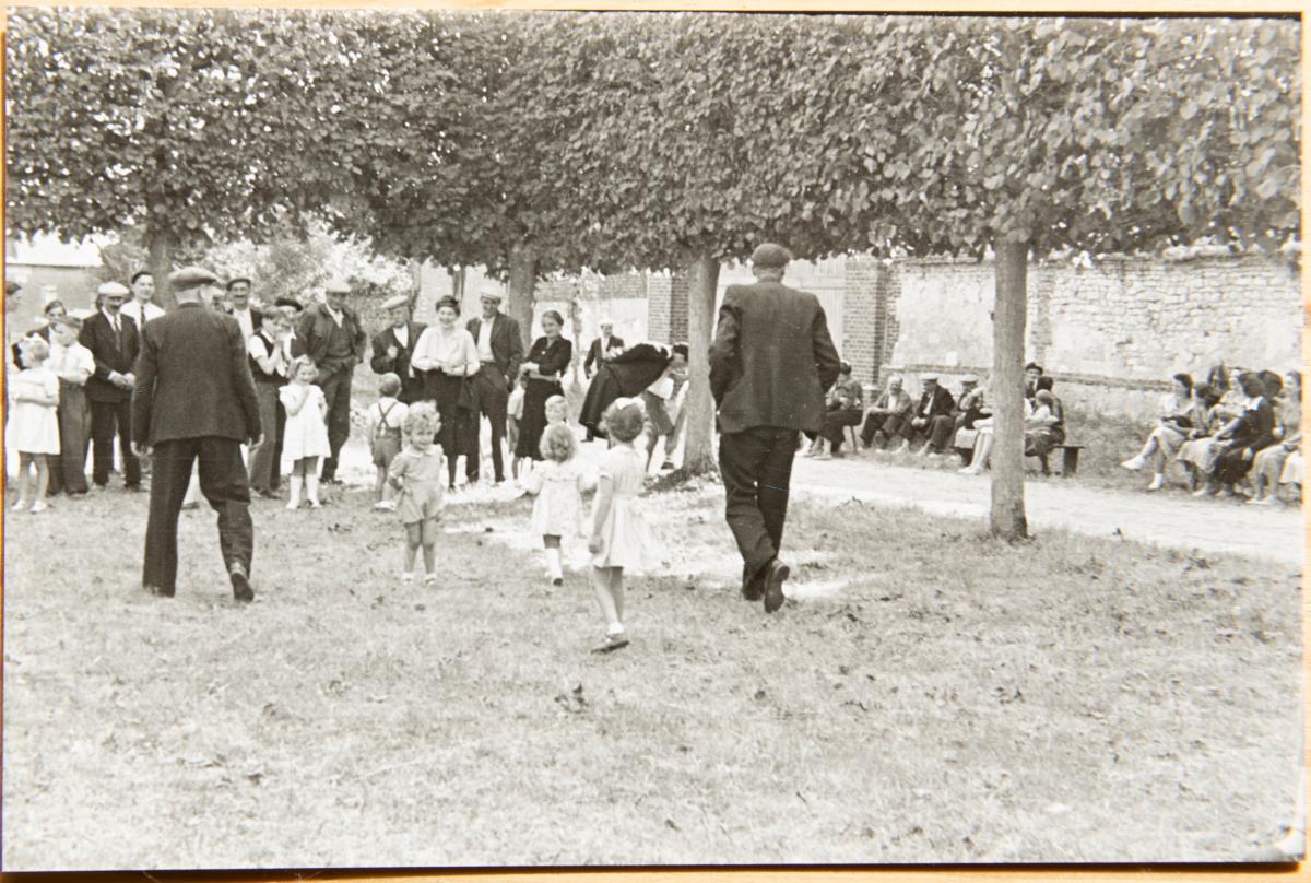 Le village du Quesnel-Aubry