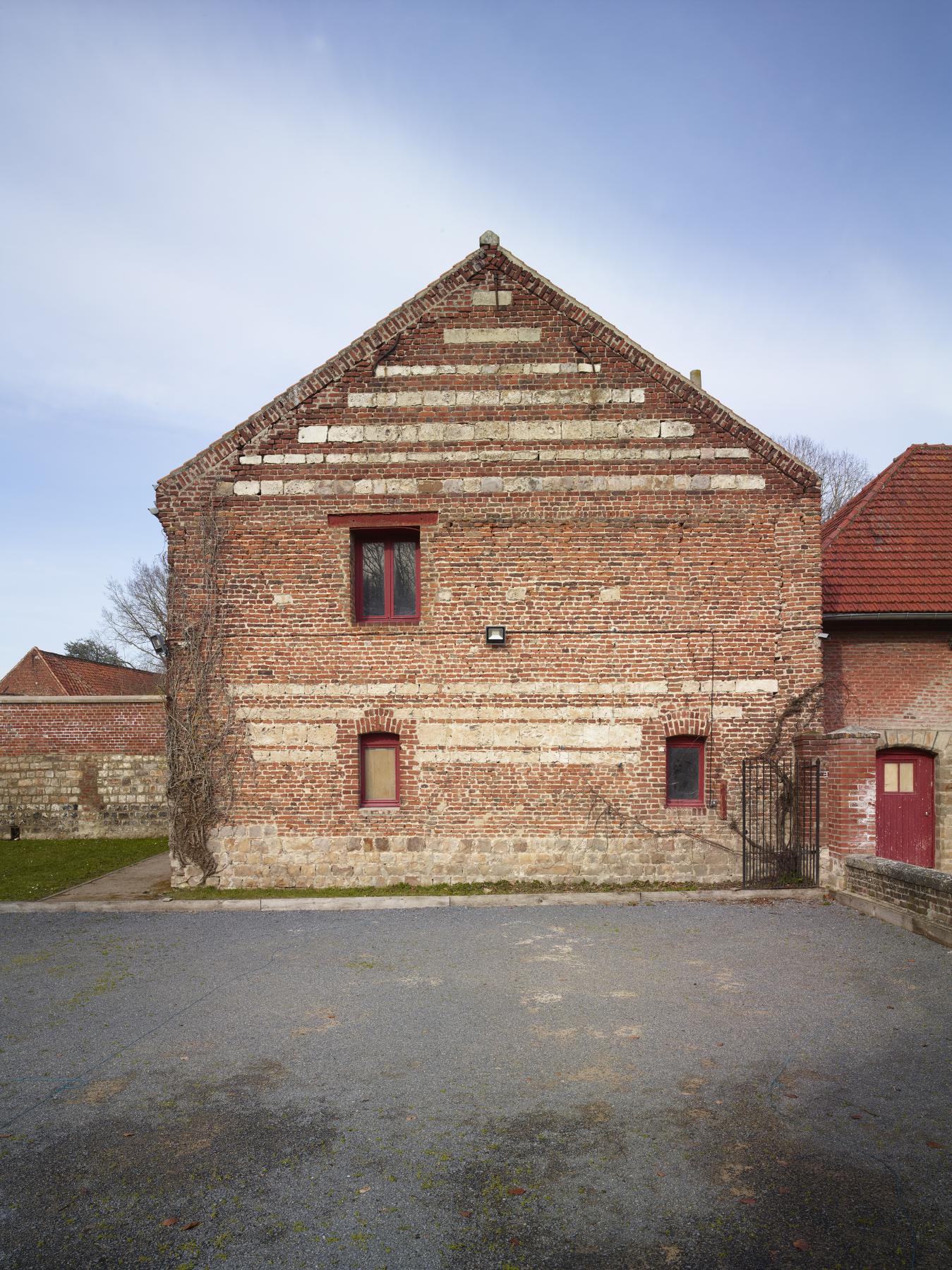 Ancien prieuré de bénédictins (prévôté) de Gorre, puis ferme, aujourd'hui parc citadin