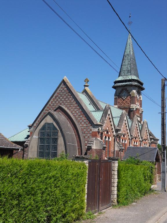 L'église paroissiale et l'ancien cimetière Saint-Fursy d'Authuille