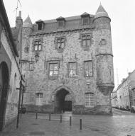 Le mobilier du château de Bailleul