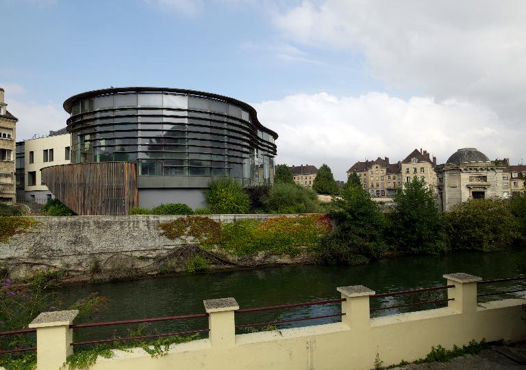 La piscine municipale de Creil