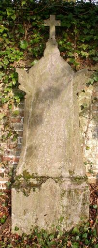 Tombeau (stèle funéraire) de la famille Maincourt